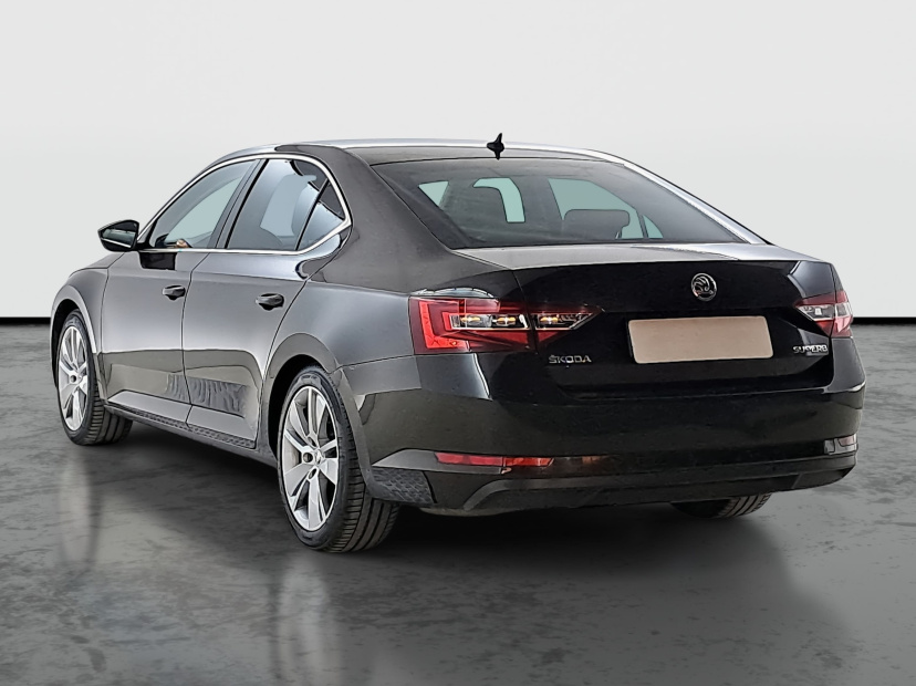 Škoda Superb, 2016