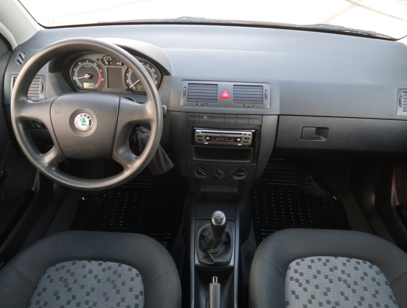 Škoda Fabia, 2005