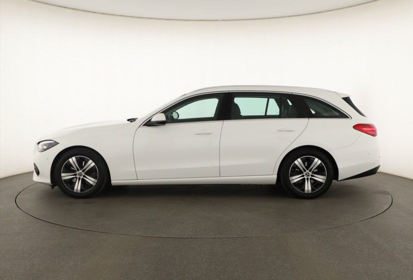 Mercedes-Benz C, 2023