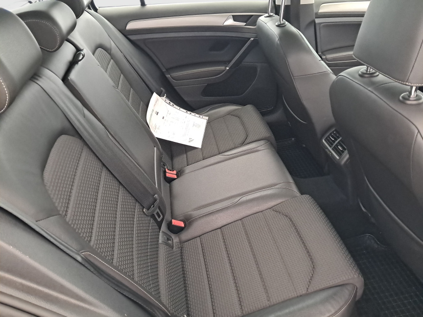 Volkswagen Golf, 2017