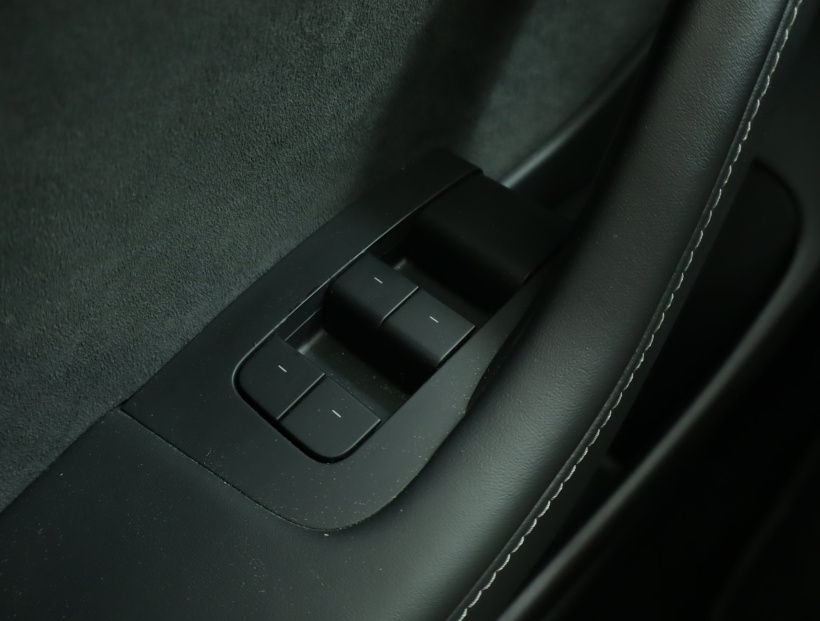 Tesla Model 3, 2022