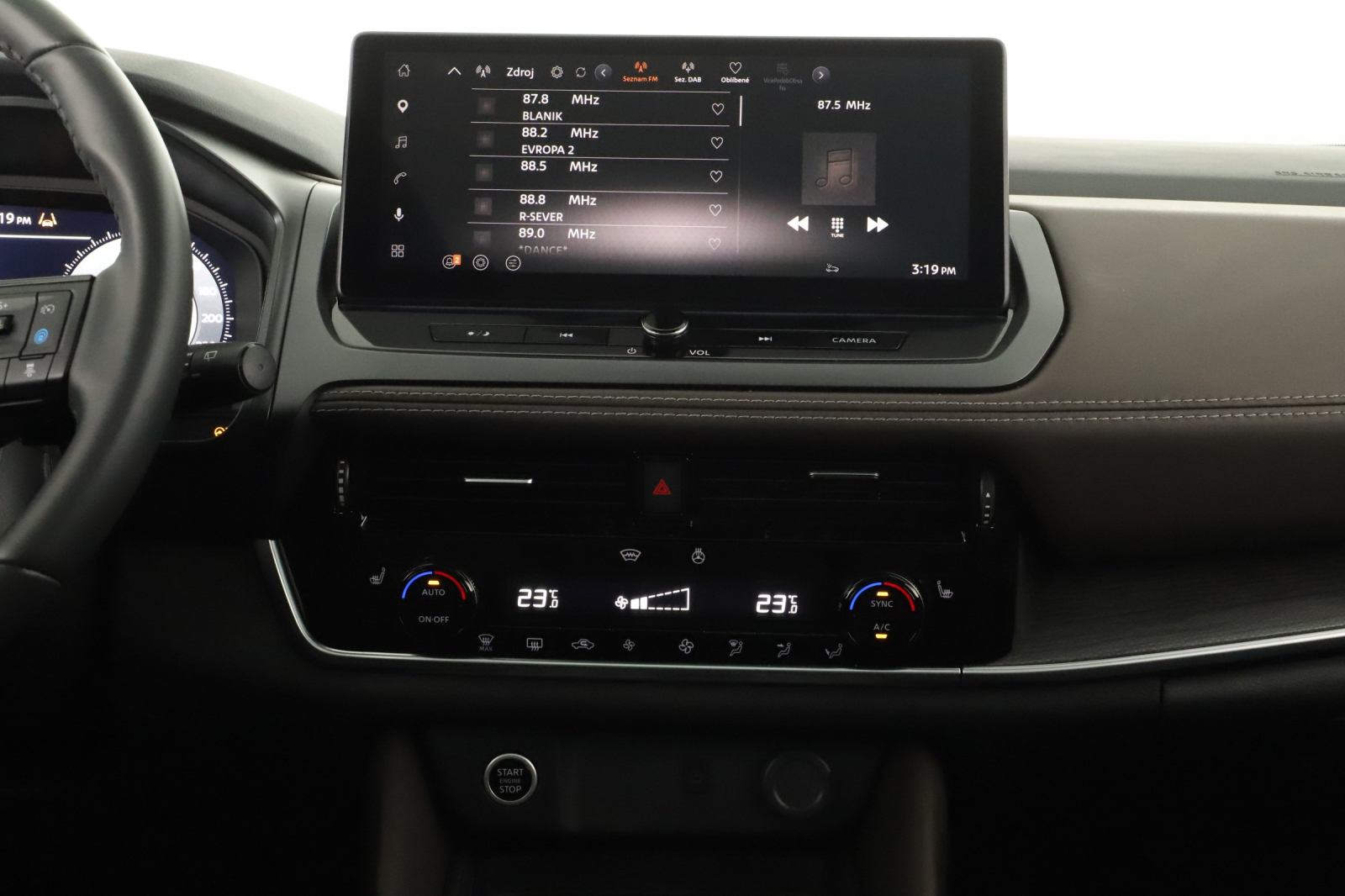 Nissan Qashqai - 2025