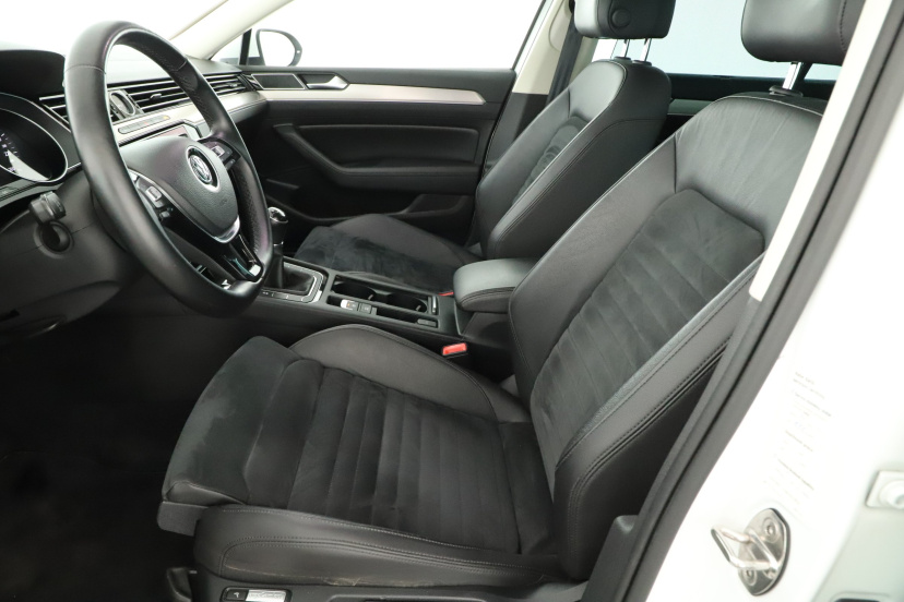Volkswagen Passat, 2019