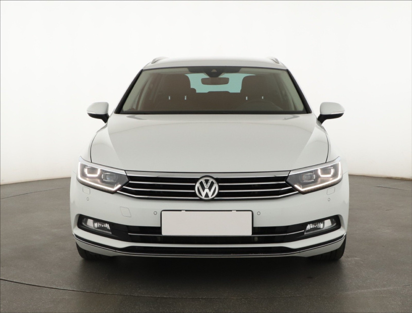 Volkswagen Passat, 2019