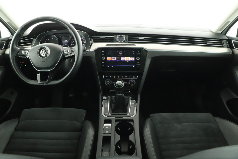 Volkswagen Passat, 2019