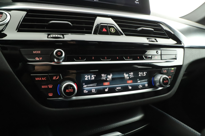 BMW 5, 2022