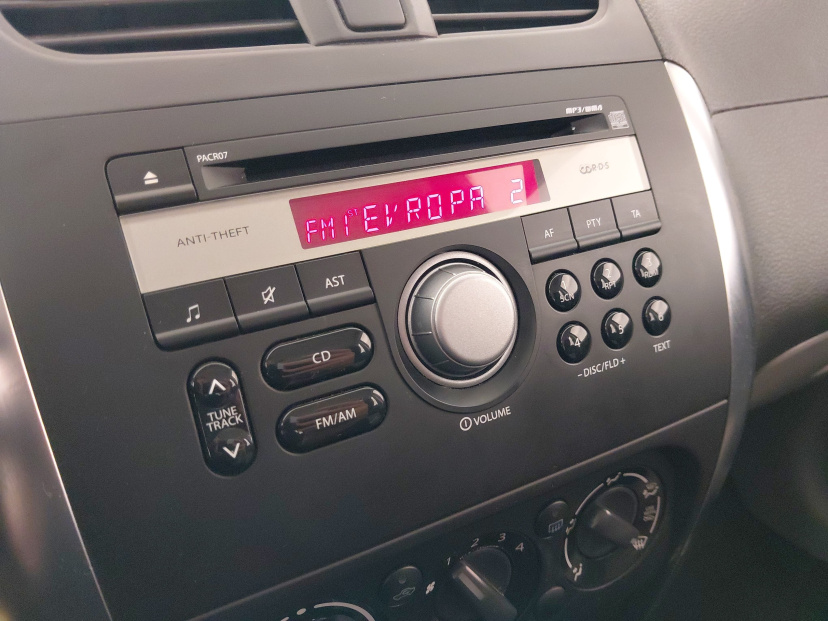 Suzuki SX4, 2010