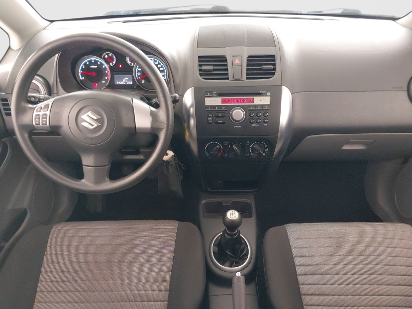 Suzuki SX4, 2010