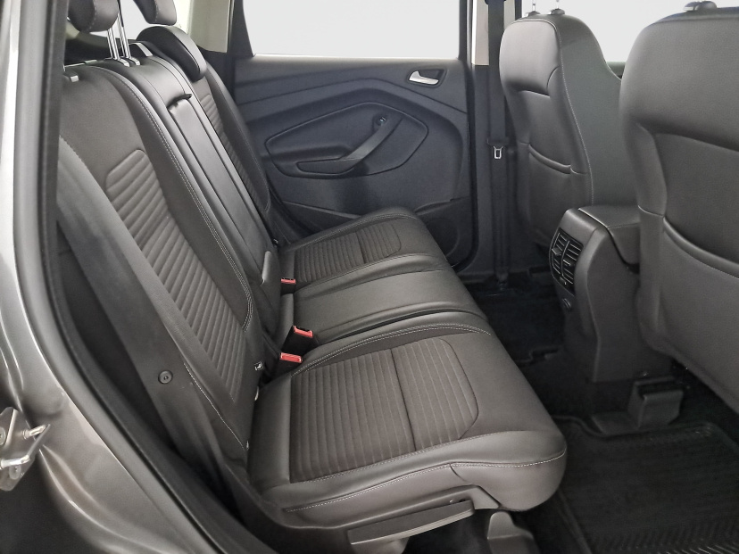 Ford Kuga, 2019