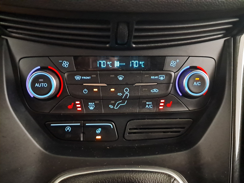 Ford Kuga, 2019