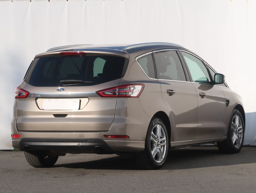 Ford S-Max, 2019