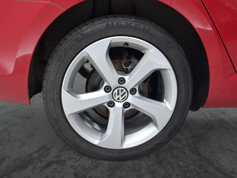 Volkswagen Golf, 2014