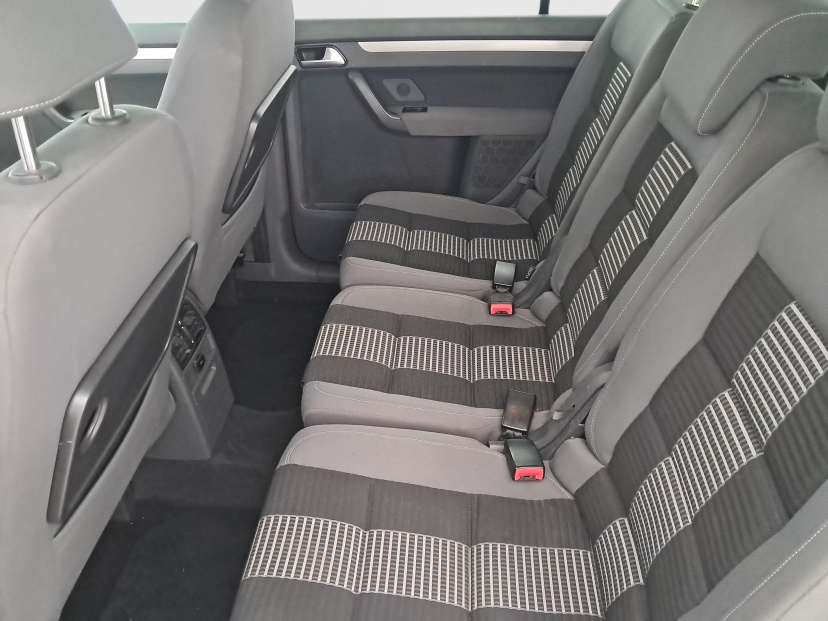 Volkswagen Touran, 2009