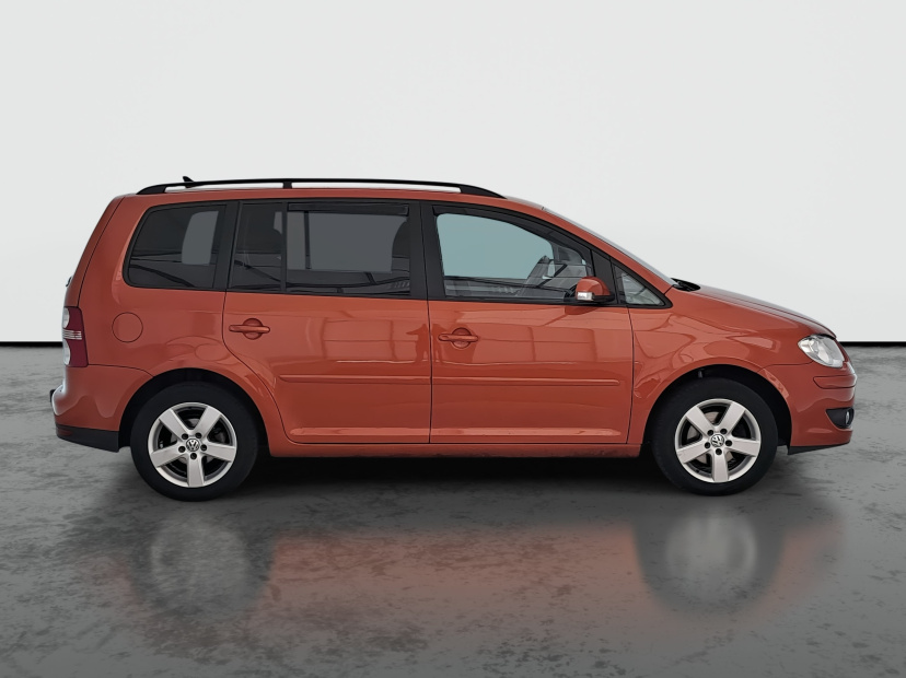 Volkswagen Touran, 2009