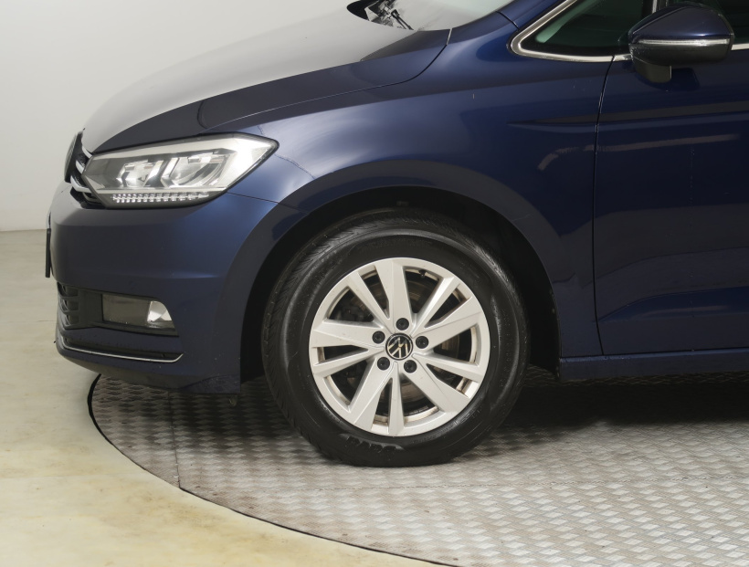 Volkswagen Touran, 2023