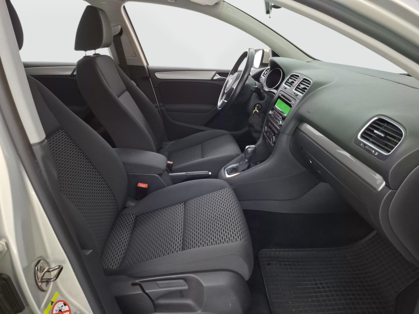 Volkswagen Golf, 2011