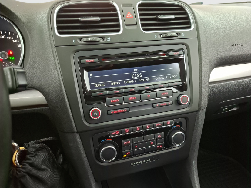 Volkswagen Golf, 2011