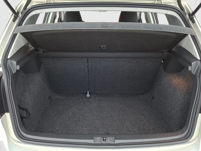Volkswagen Golf, 2011