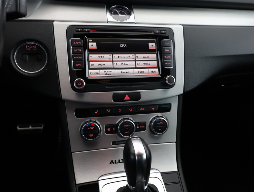 Volkswagen Passat, 2014