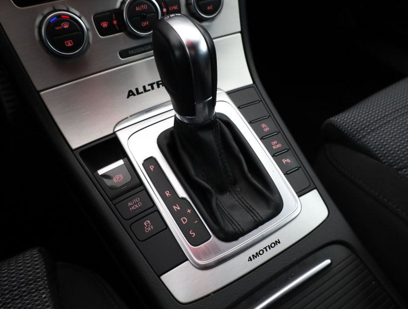 Volkswagen Passat, 2014