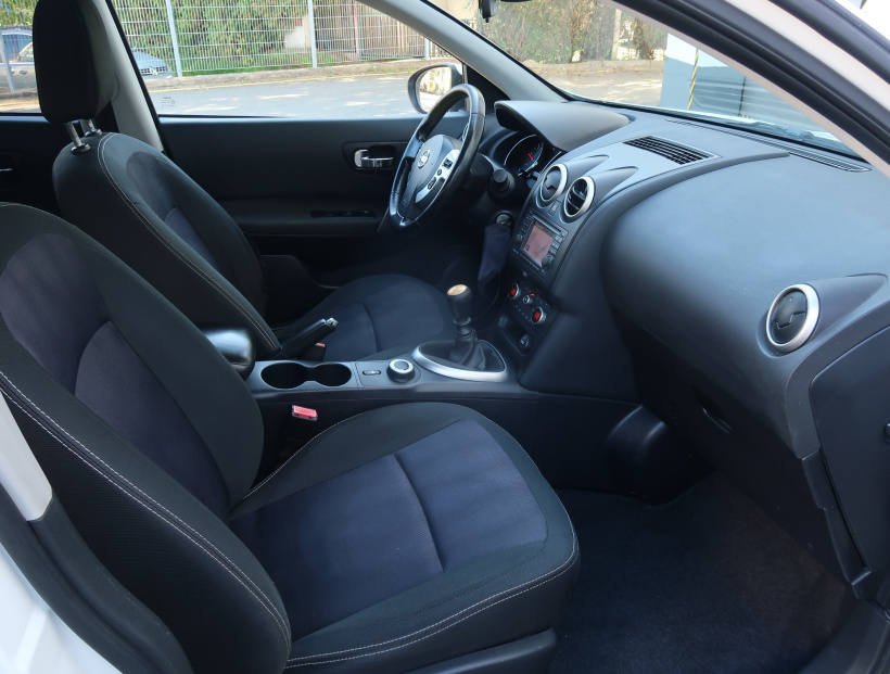 Nissan Qashqai+2, 2012