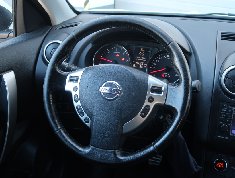 Nissan Qashqai+2, 2012