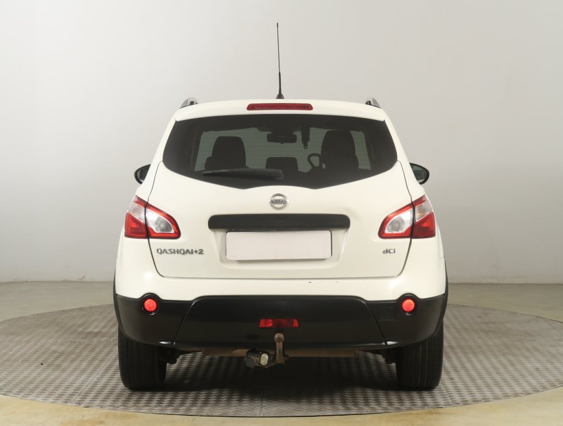 Nissan Qashqai+2, 2012