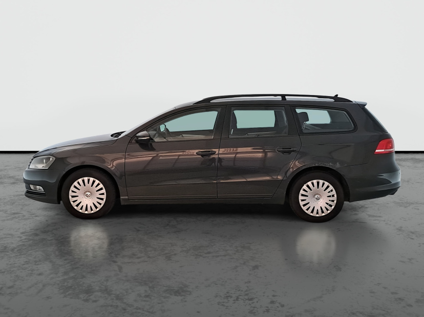 Volkswagen Passat, 2011
