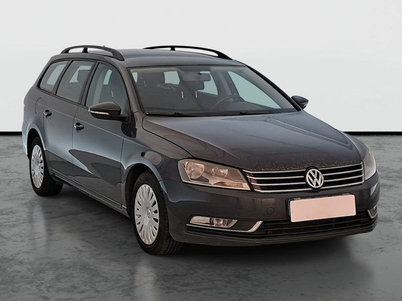 Volkswagen Passat, 2011