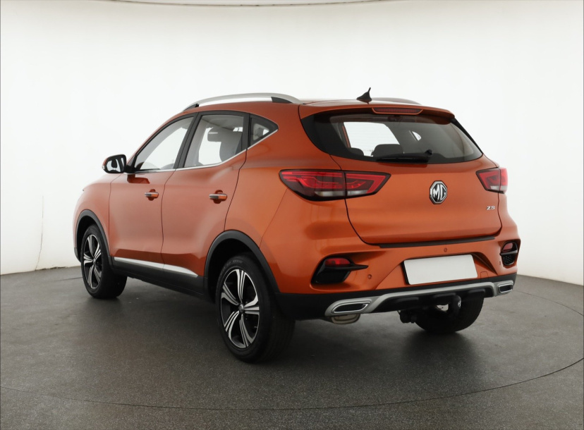 MG ZS SUV, 2023