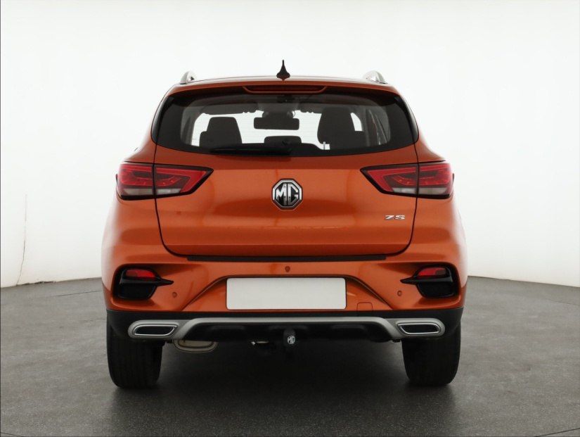 MG ZS SUV, 2023