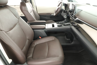 Toyota Sienna - 2021