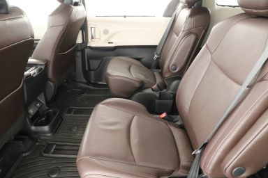 Toyota Sienna - 2021