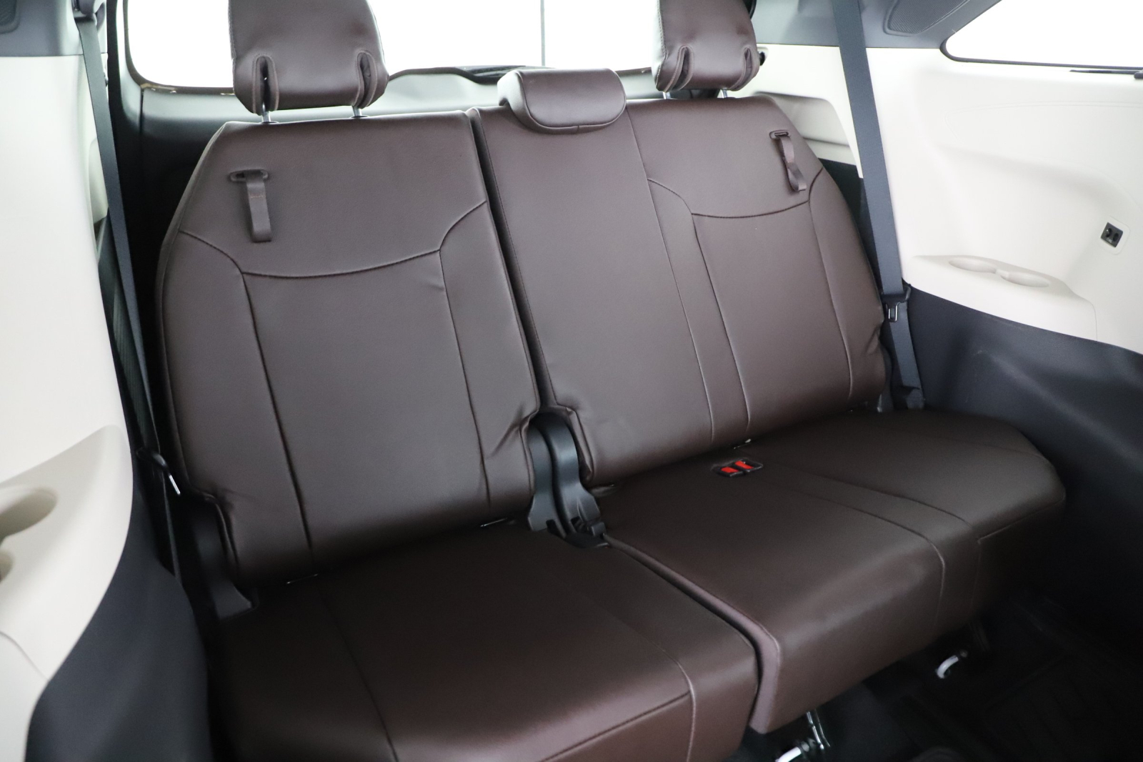 Toyota Sienna - 2021