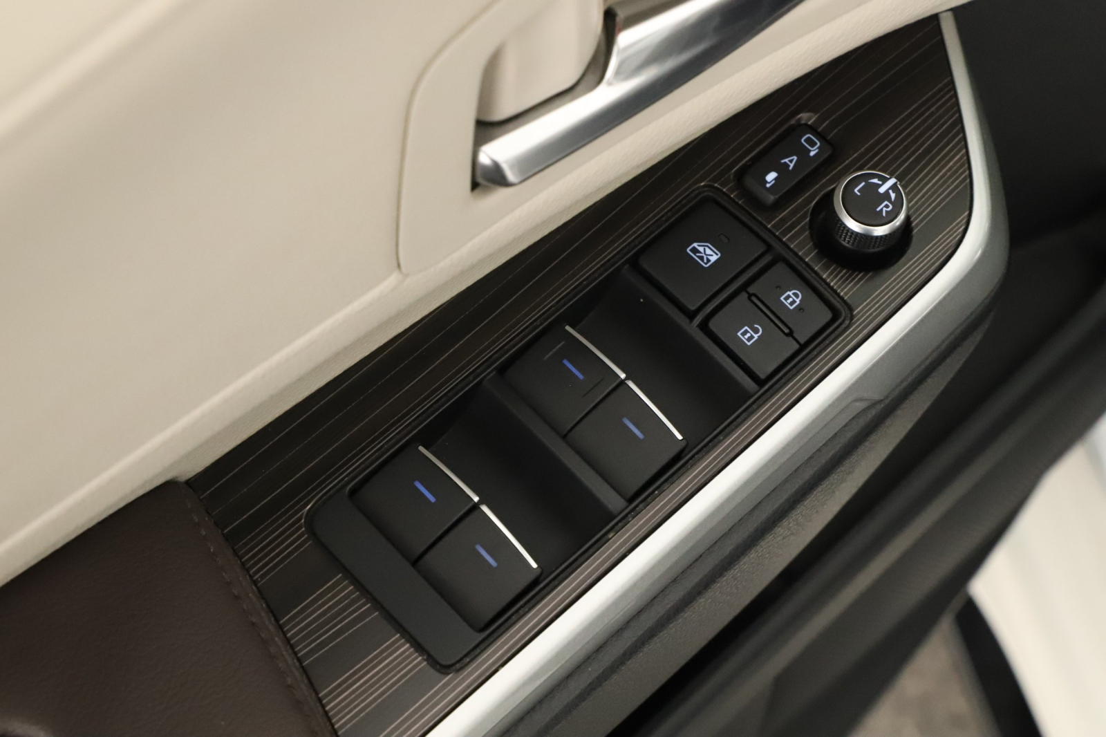 Toyota Sienna - 2021