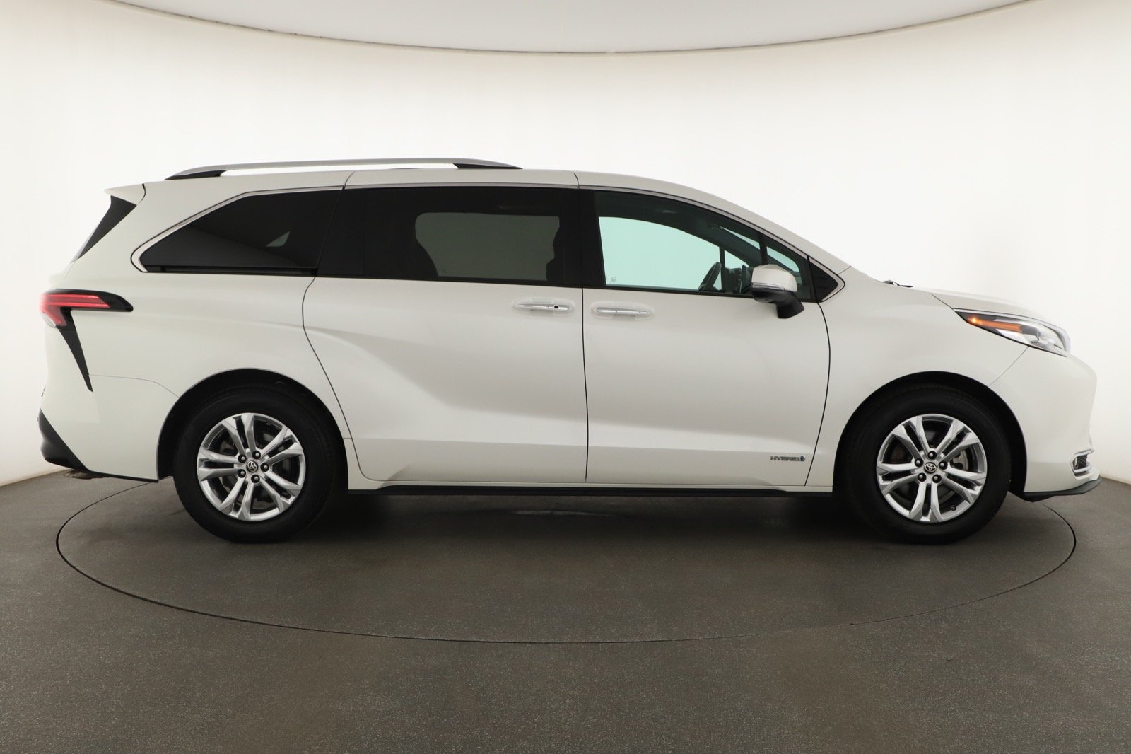 Toyota Sienna - 2021