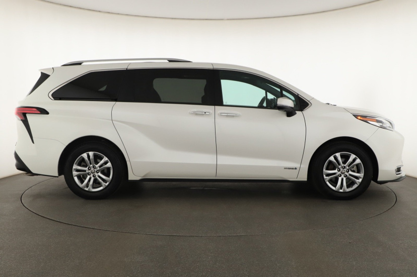 Toyota Sienna, 2021