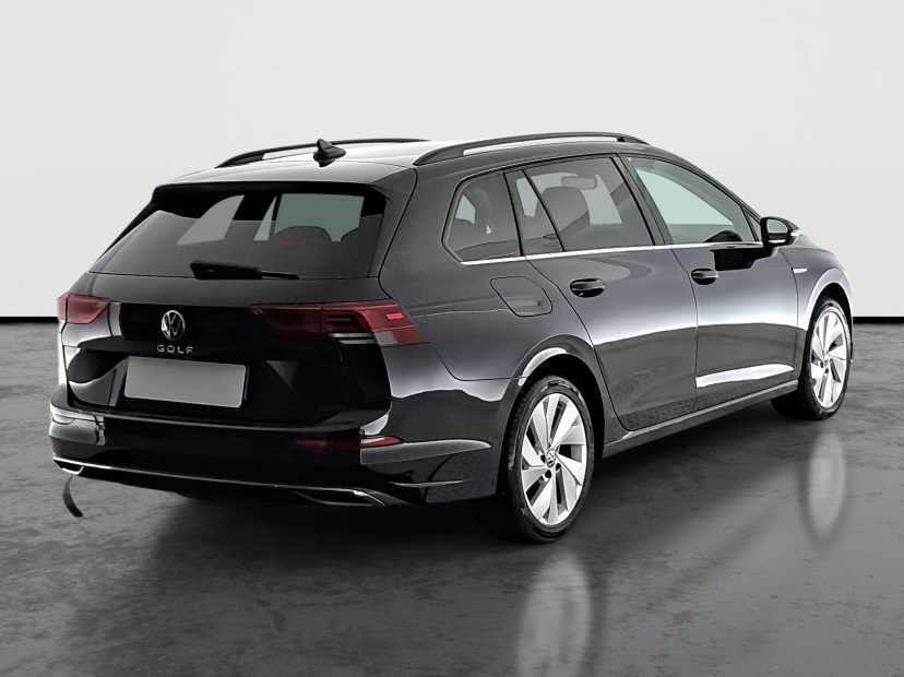 Volkswagen Golf, 2023