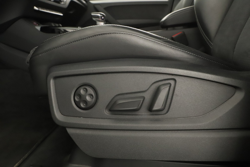 Audi SQ5, 2022