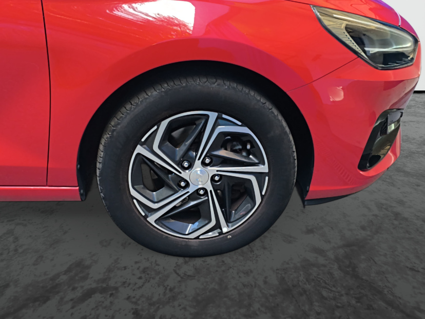 Hyundai i30, 2022