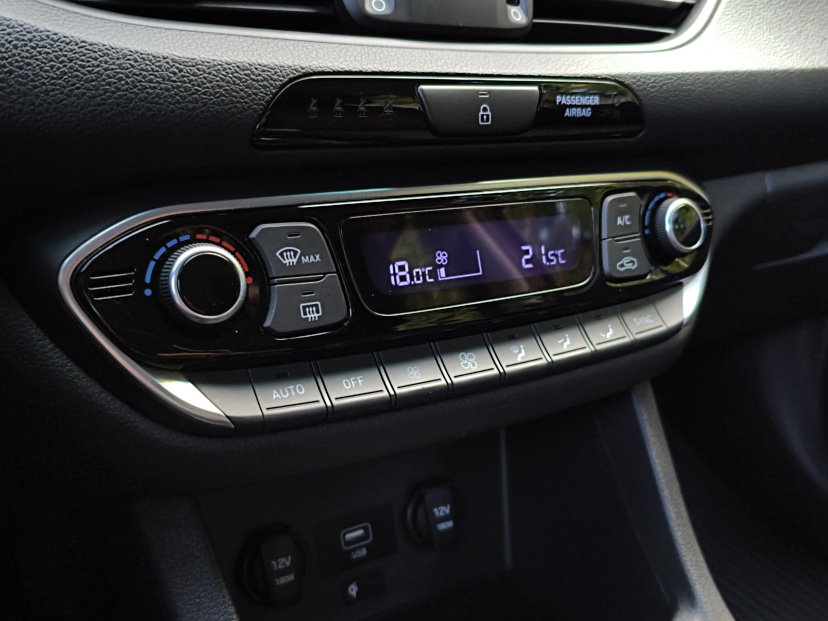 Hyundai i30, 2022