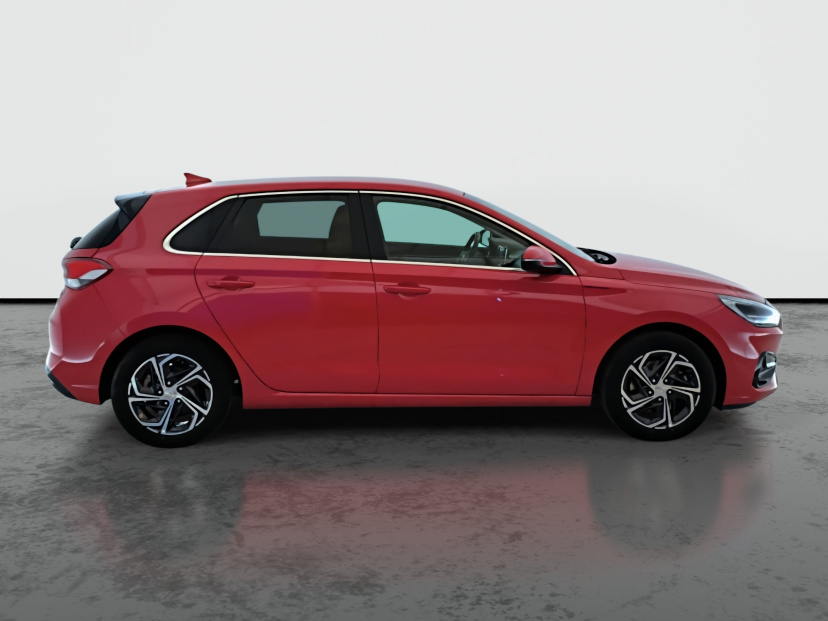 Hyundai i30, 2022