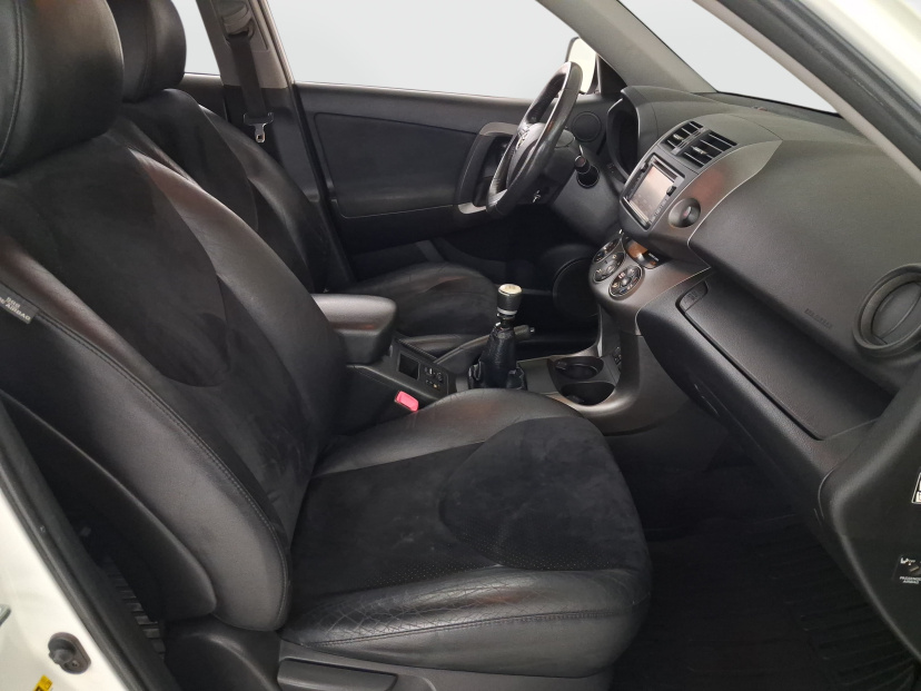 Toyota RAV 4, 2012