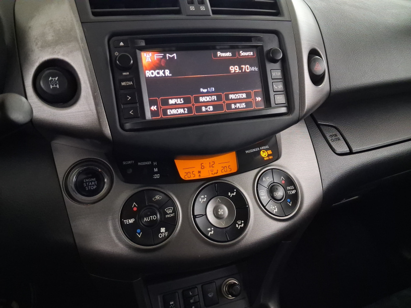 Toyota RAV 4, 2012