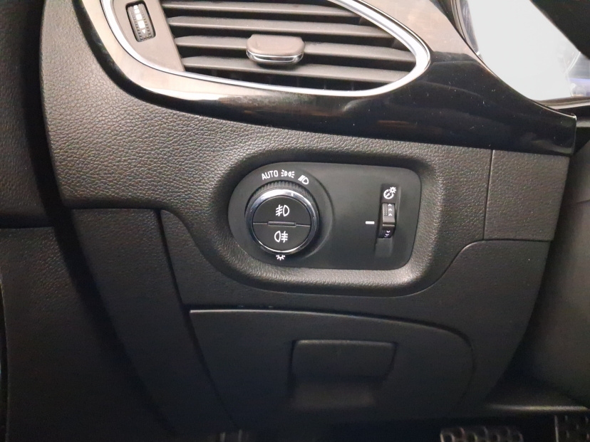 Opel Astra, 2021