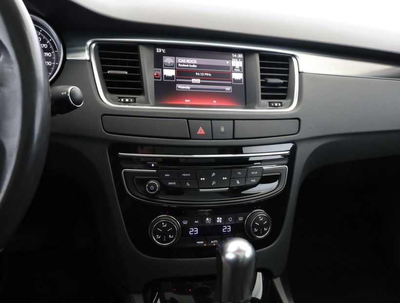 Peugeot 508, 2015