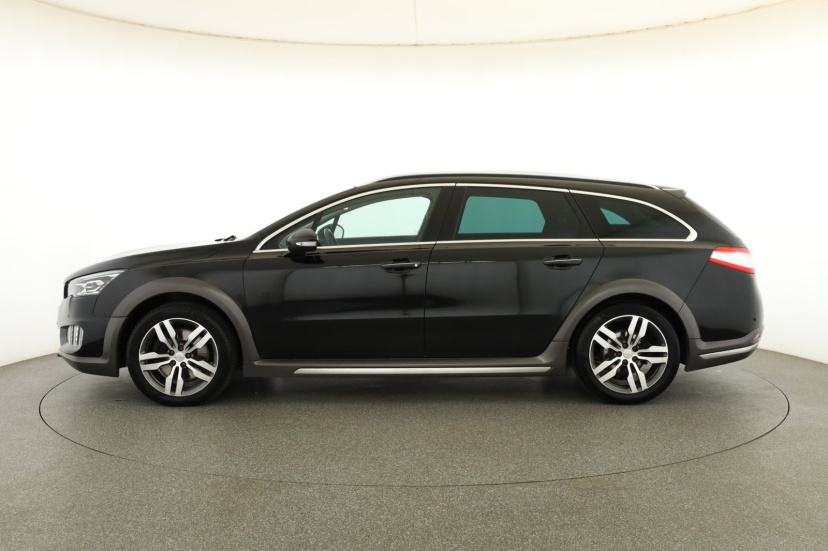 Peugeot 508, 2015