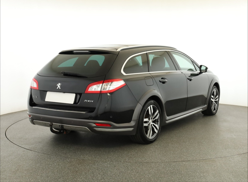 Peugeot 508, 2015