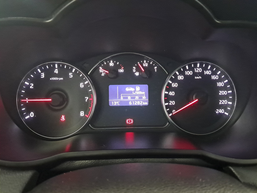 Kia Carens, 2016