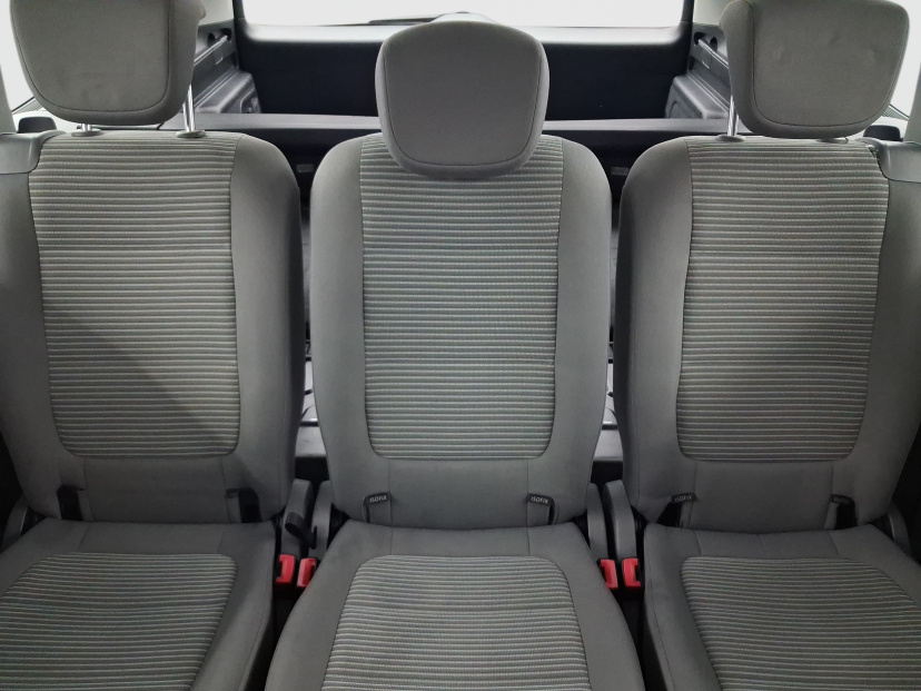 Seat Alhambra, 2013